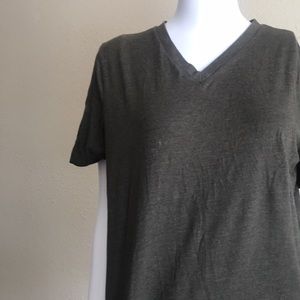 Dark green t shirt